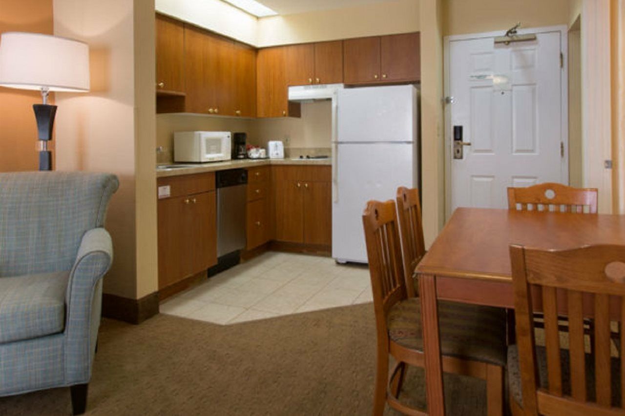 Staysky Suites I-Drive Orlando Near Universal Экстерьер фото